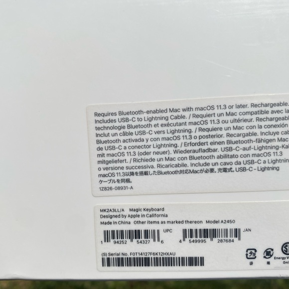 NEW Apple Magic Keyboard Model A2450 White USB-C To Lightning Cable Rechargeable - Picture 6 of 6